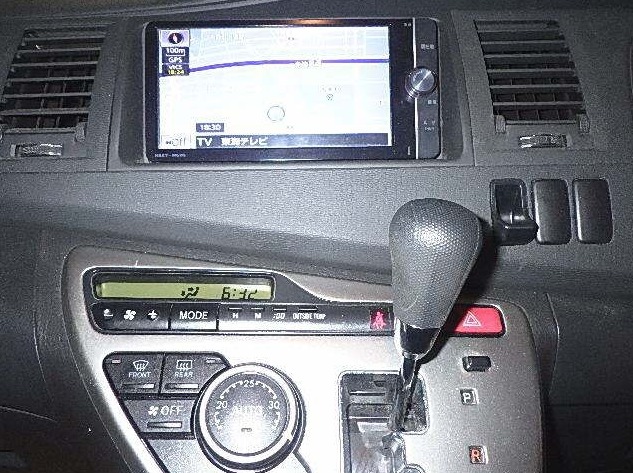 2013 Toyota ISIS